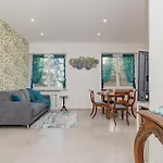 아파트 La Casa Di Gaia