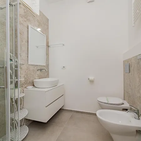 La Casa Di Gaia Апартаменты Комо